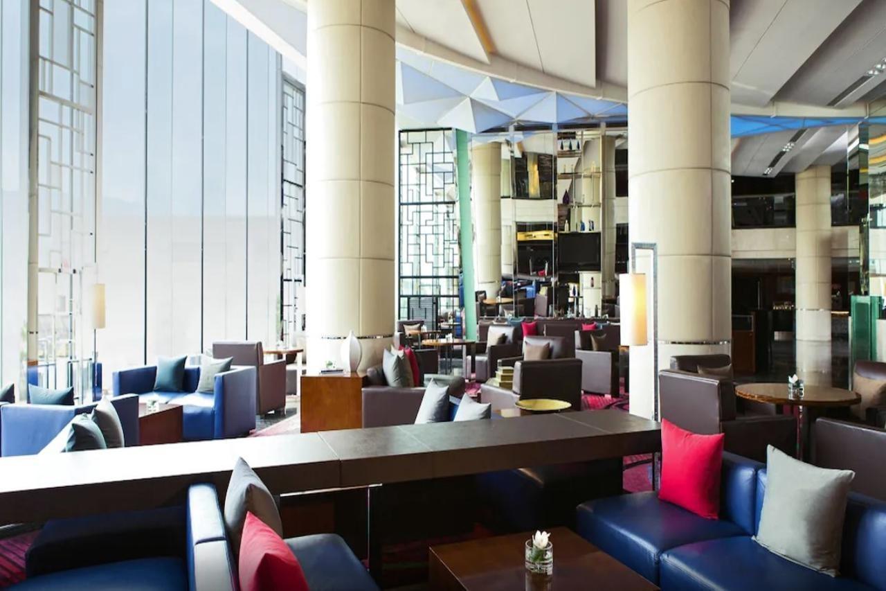 Hong Kong Skycity Marriott Hotel Екстер'єр фото The lobby of the hotel