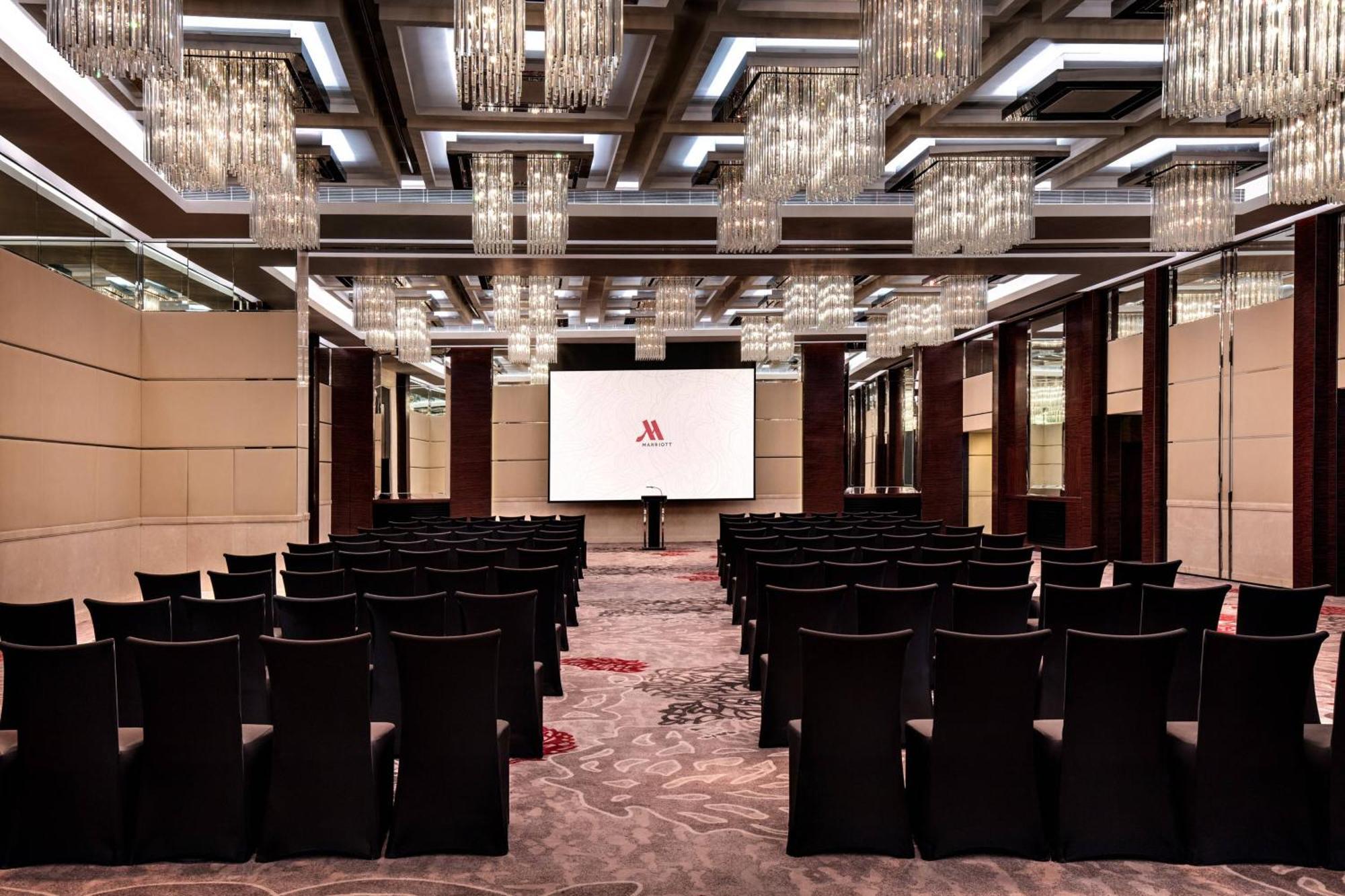 Hong Kong Skycity Marriott Hotel Екстер'єр фото The Grand Ballroom